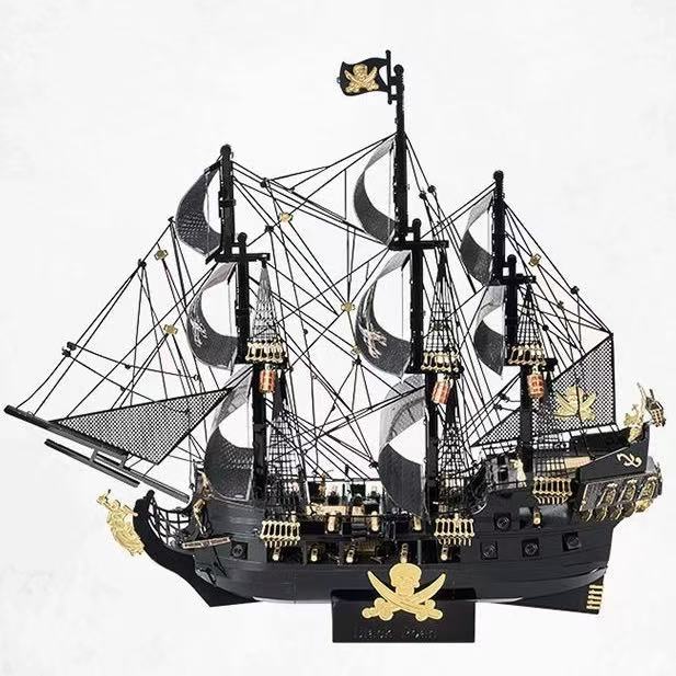 Queen Anne's Revenge - Cruise Ship Model - 3D Metal Puzzle