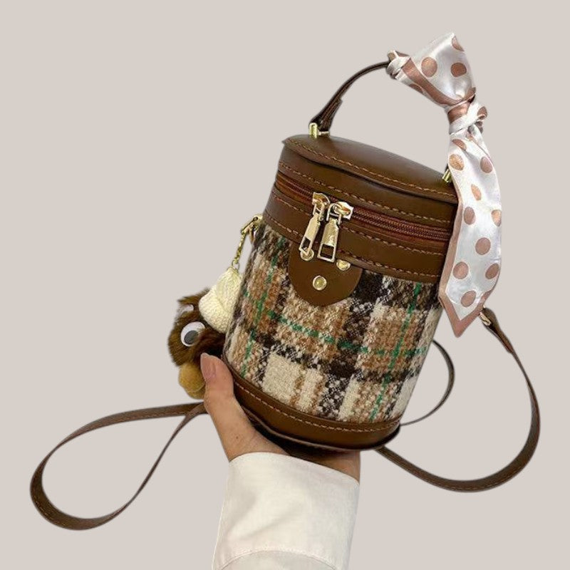 Make Your Own - Vegan Leather Bucket Bag [3 hours]